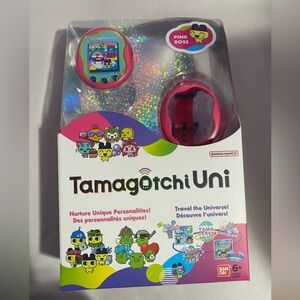 Tamagotchi Uni Pink